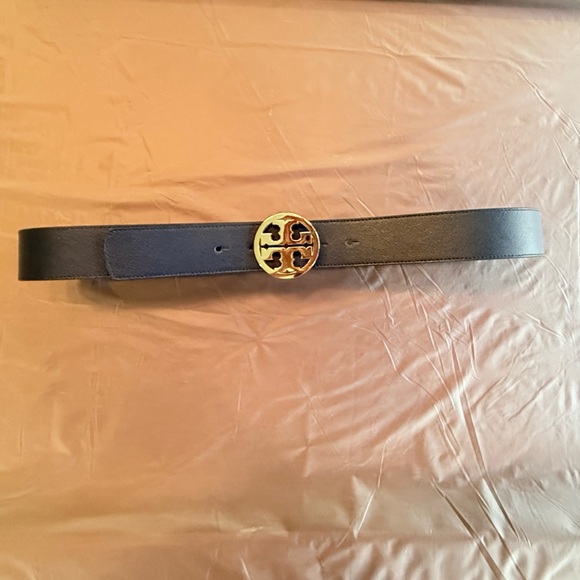NWOT Tory Burch Gold Classic T Saffiano Leather Belt 1.5” Parisian Blue M/L $300 - Picture 3 of 10